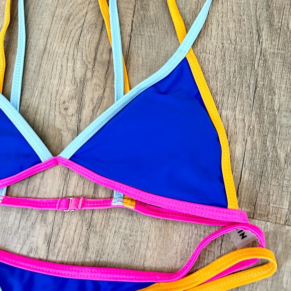 SHEIN color block cheeky thong bikini set S - Picture 2 of 6